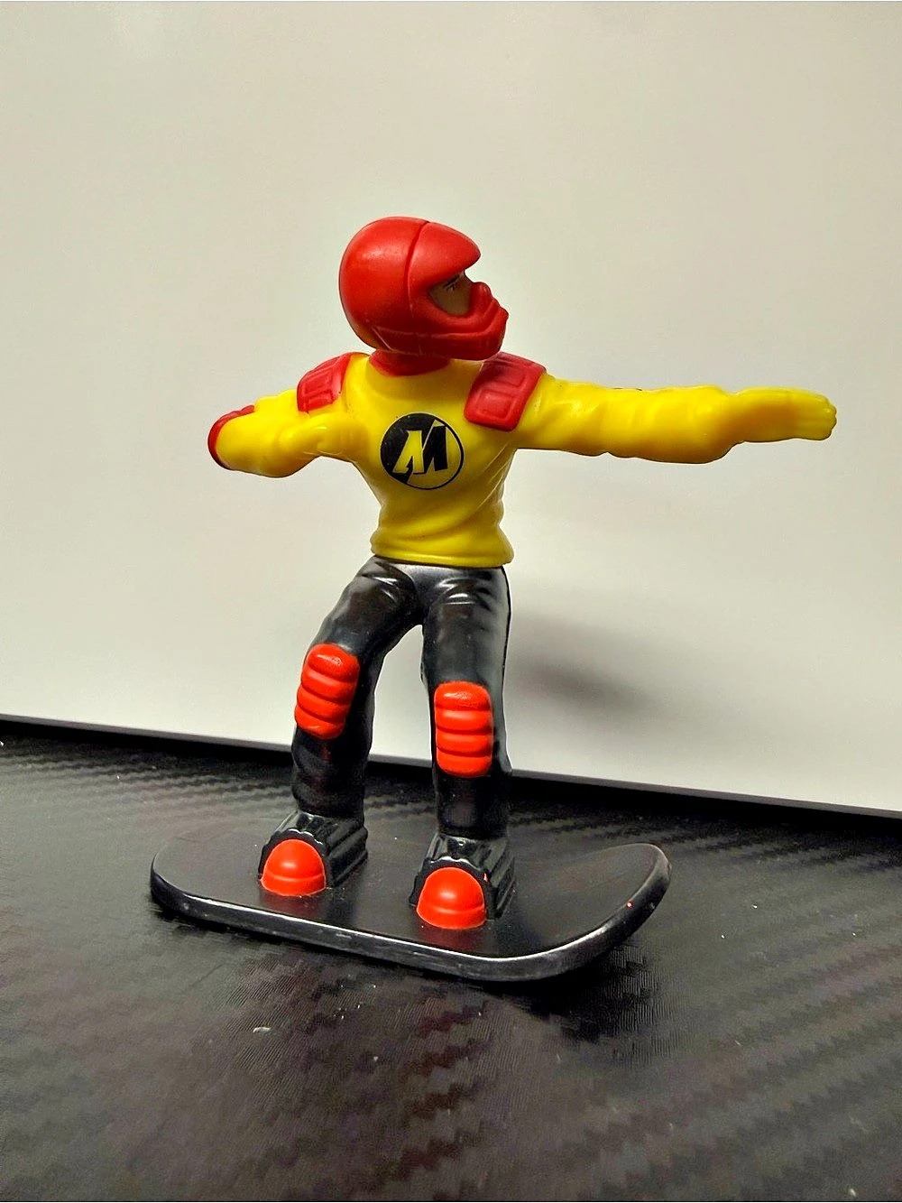 2001 McDonald’s Action Man Skateboard Toy Hasbro Vintage Figure